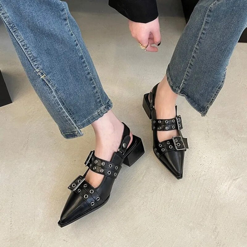 BEARWOLF | Klassische und elegante Spitzenschuhe