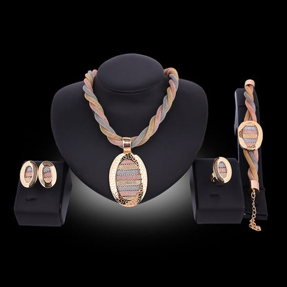 BEARWOLF-teiliges Set Halskette, Ohrringe und Armbänder