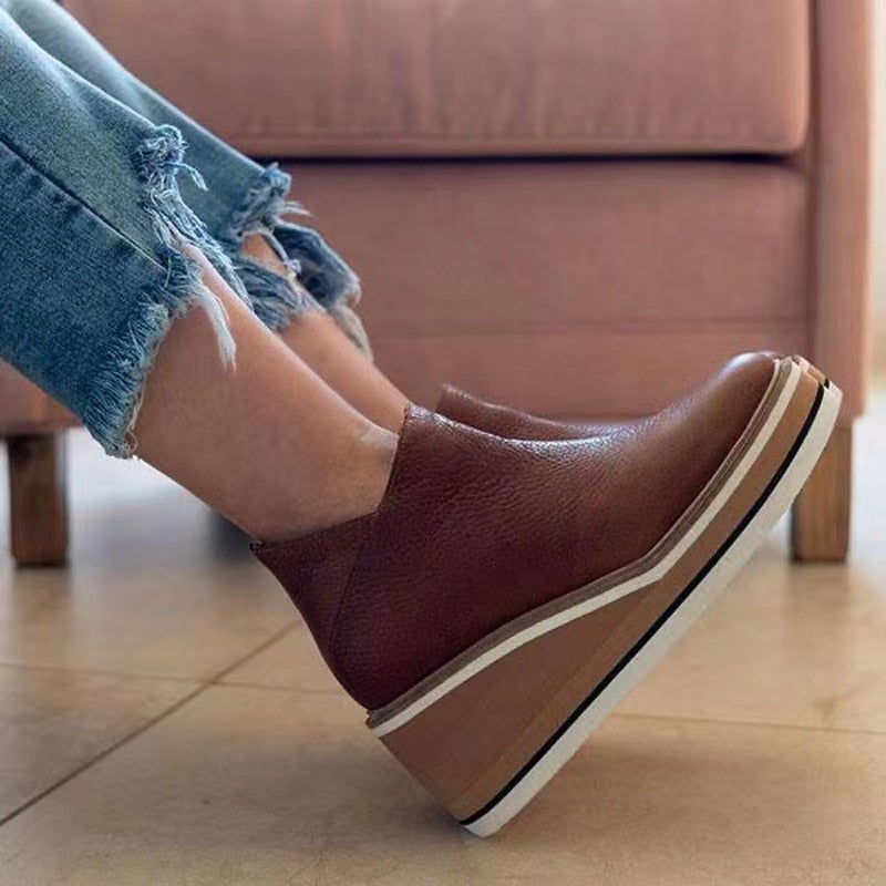 BEARWOLF | Bequeme Keilstiefelette
