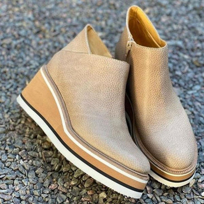 BEARWOLF | Bequeme Keilstiefelette